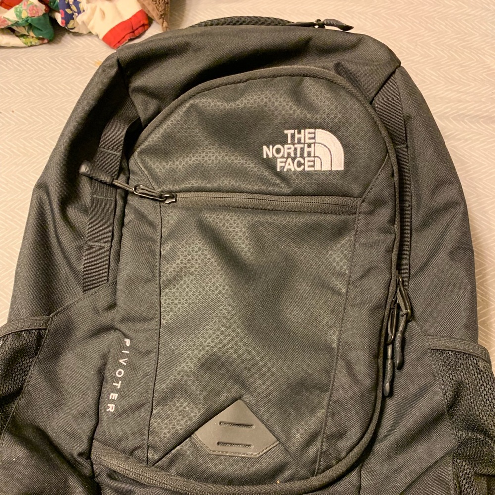 The North Face Pivoter Backpack